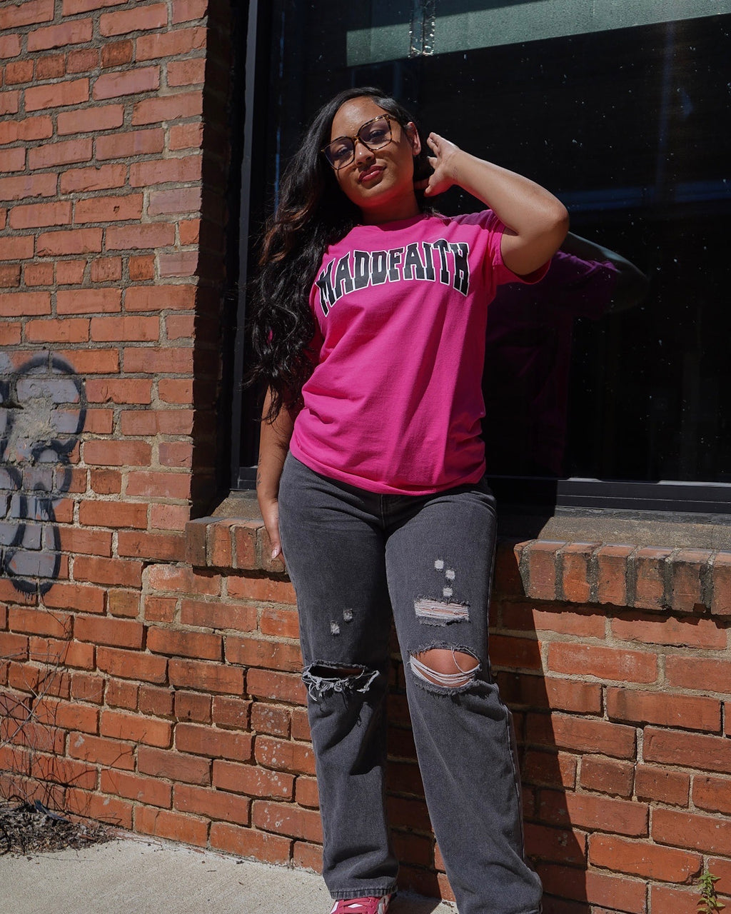 MaddFaith "Pink" Curve T-Shirt